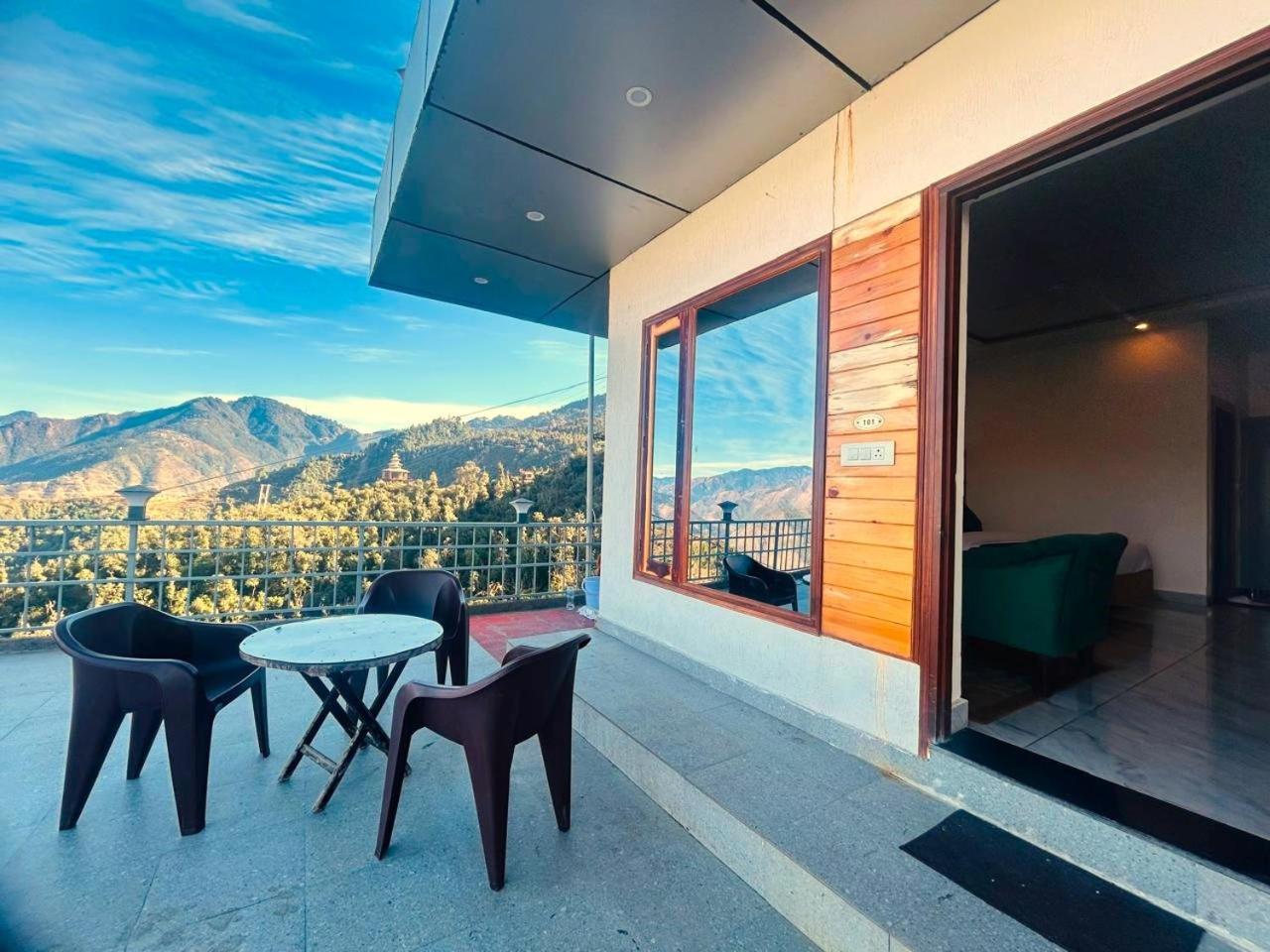 Living On The Edge A Luxury Stay Mussoorie Dış mekan fotoğraf
