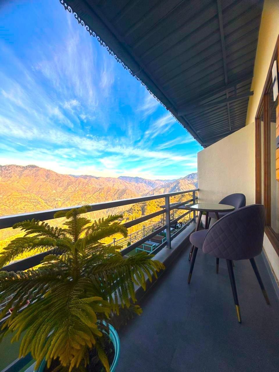 Living On The Edge A Luxury Stay Mussoorie Dış mekan fotoğraf