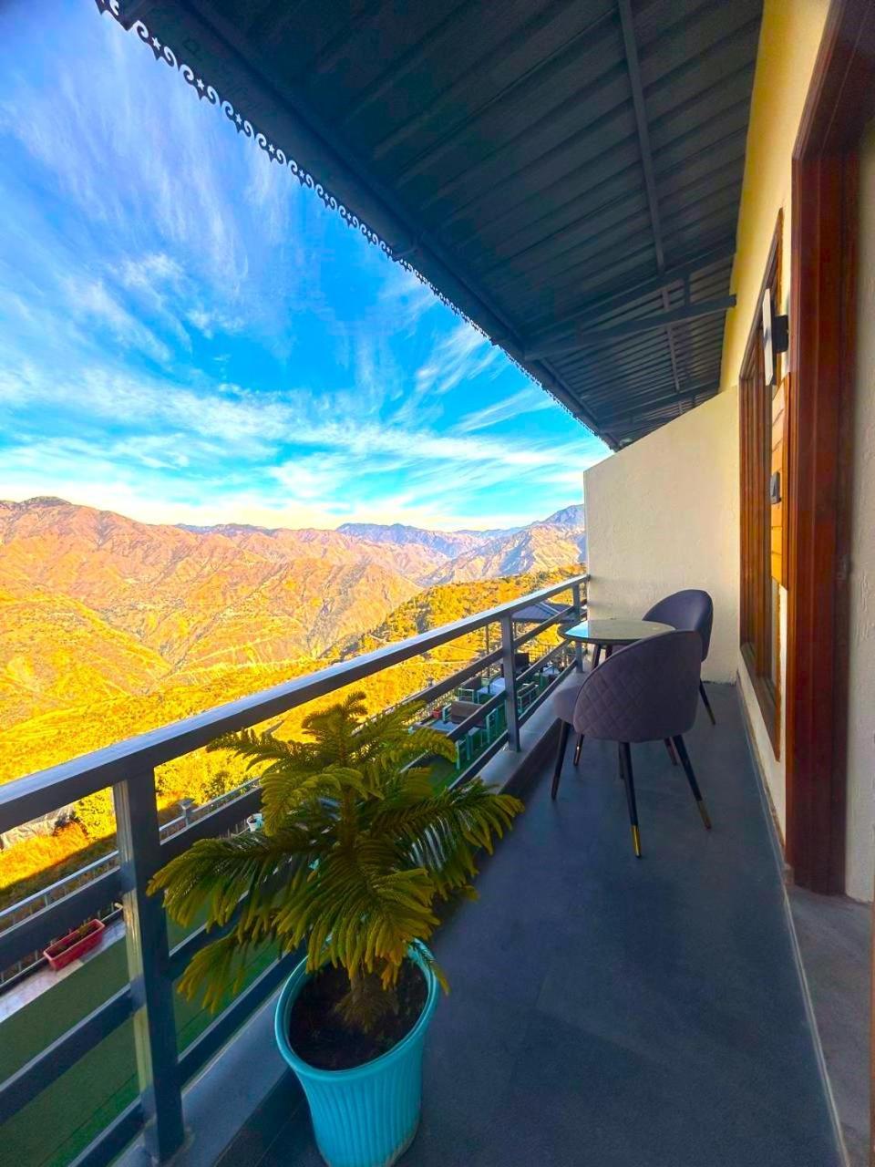Living On The Edge A Luxury Stay Mussoorie Dış mekan fotoğraf